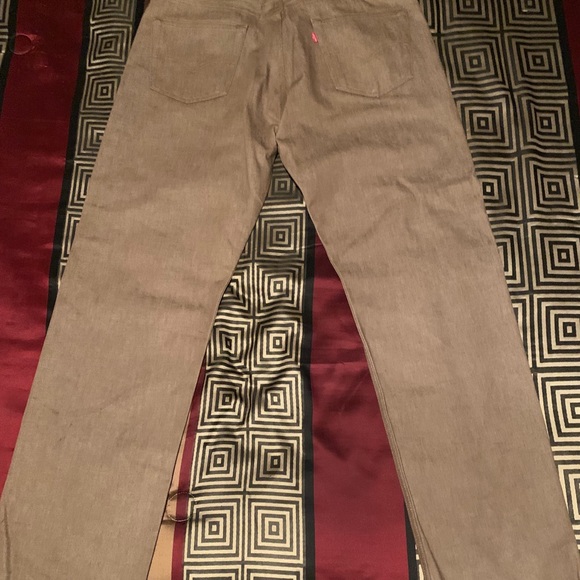Levi 501 Jeans - Picture 3 of 3